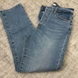 Levi’s wedgie straight ankle light wash Jeans